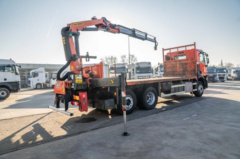 Renault C 380 DXI-6X2-PALFINGER 18002C/3 - شاحنات مسطحة, شاحنة كرين: صور 4 Renault C 380 DXI-6X2-PALFINGER 18002C/3 - شاحنات مسطحة, شاحنة كرين: صور 4