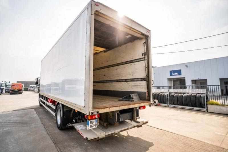 Renault MIDLUM 270 DXI (18t.) - بصندوق مغلق شاحنة: صور 5 Renault MIDLUM 270 DXI (18t.) - بصندوق مغلق شاحنة: صور 5
