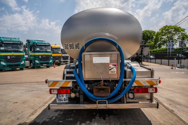Renault PREMIUM 410 DXI + ETA 15000L INOX /LAIT/MILCK/MELK/MILK - شاحنة صهريج: صور 5 Renault PREMIUM 410 DXI + ETA 15000L INOX /LAIT/MILCK/MELK/MILK - شاحنة صهريج: صور 5