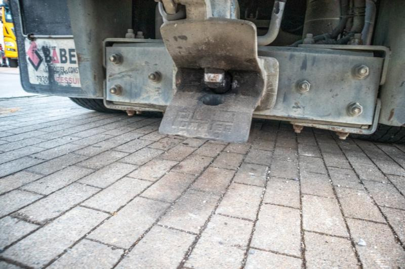 Renault PREMIUM LANDER 460DXI-6x2+10 pneus/tires-intarder - شاحنة ستارة: صور 5 Renault PREMIUM LANDER 460DXI-6x2+10 pneus/tires-intarder - شاحنة ستارة: صور 5