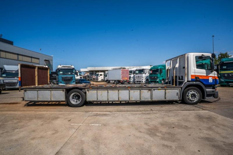 Scania P 270 (19T)- PORTE GAZ /10 PALETTES - شاحنات مسطحة: صور 3 Scania P 270 (19T)- PORTE GAZ /10 PALETTES - شاحنات مسطحة: صور 3