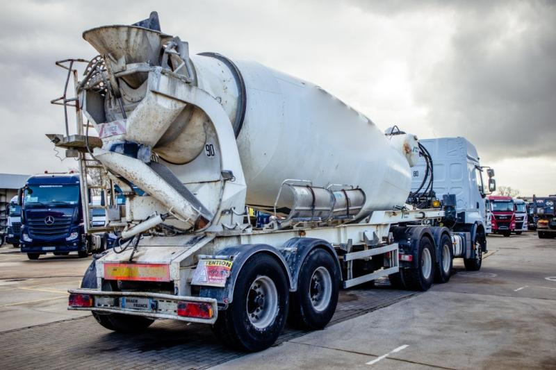 Stetter BETON MIXER/MALAXEUR/MISCHER12M³ - نصف مقطورة خلاطة خرسانة: صور 3 Stetter BETON MIXER/MALAXEUR/MISCHER12M³ - نصف مقطورة خلاطة خرسانة: صور 3