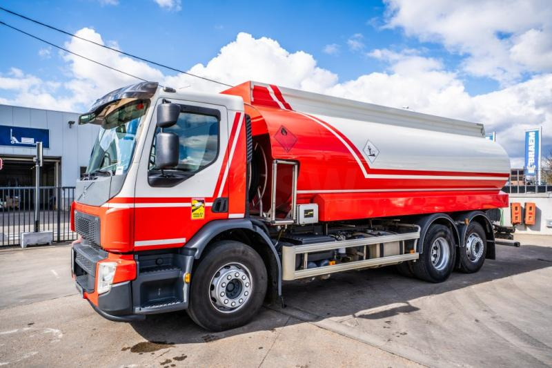 Volvo FE 320+MAGYAR 19.000L/5Comp. - شاحنة صهريج: صور 1 Volvo FE 320+MAGYAR 19.000L/5Comp. - شاحنة صهريج: صور 1
