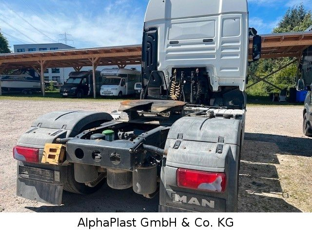 MAN 18.400 / 4x2 Hydraulik Orginal KM TipTop 18.400 / 4x2 Hydraulik Orginal KM TipTop - شاحنة جرار: صور 5 MAN 18.400 / 4x2 Hydraulik Orginal KM TipTop 18.400 / 4x2 Hydraulik Orginal KM TipTop - شاحنة جرار: صور 5