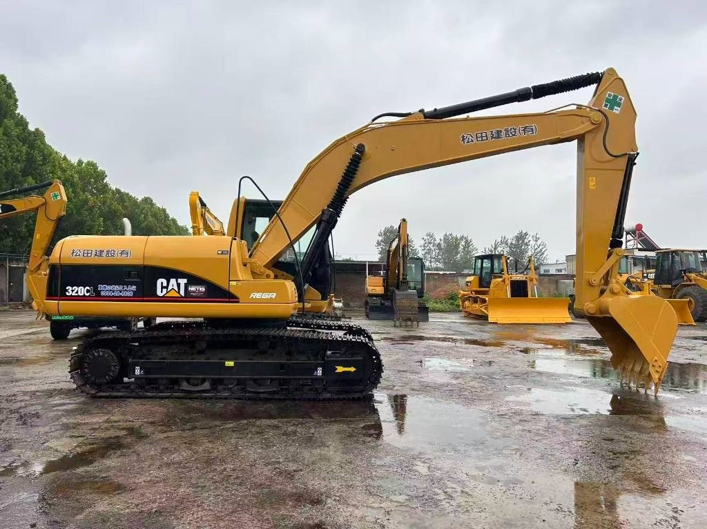 CAT 320 C - حفارات زحافة: صور 3 CAT 320 C - حفارات زحافة: صور 3