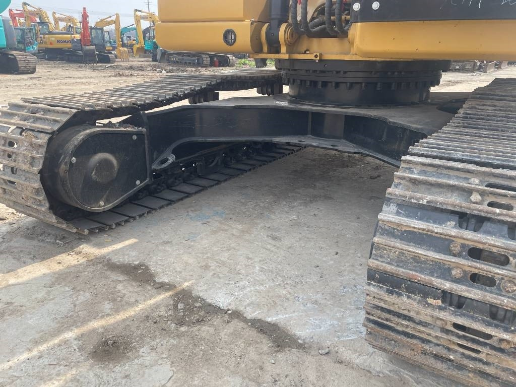 CAT 323GC  - حفارات زحافة: صور 5 CAT 323GC  - حفارات زحافة: صور 5