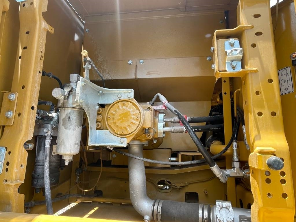 CAT 330GC - حفارات زحافة: صور 4 CAT 330GC - حفارات زحافة: صور 4