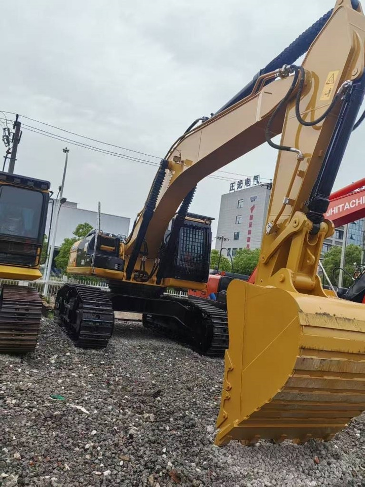 CAT 340 - حفارات زحافة: صور 5 CAT 340 - حفارات زحافة: صور 5