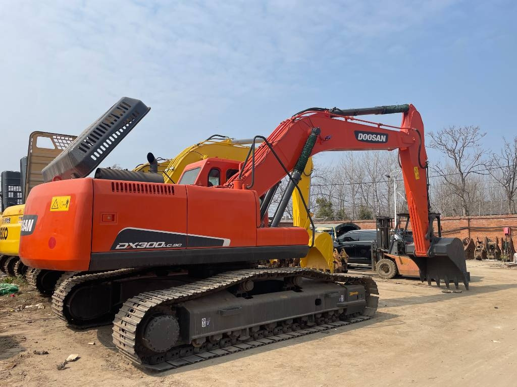 Doosan DX 300  - حفارات زحافة: صور 1 Doosan DX 300  - حفارات زحافة: صور 1