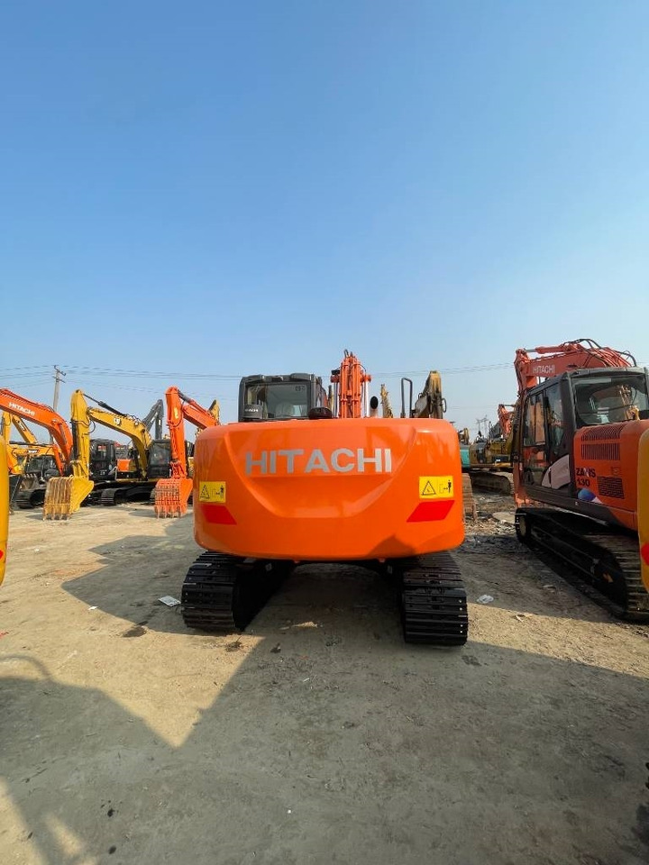 Hitachi ZX 130 - حفارات زحافة: صور 2 Hitachi ZX 130 - حفارات زحافة: صور 2