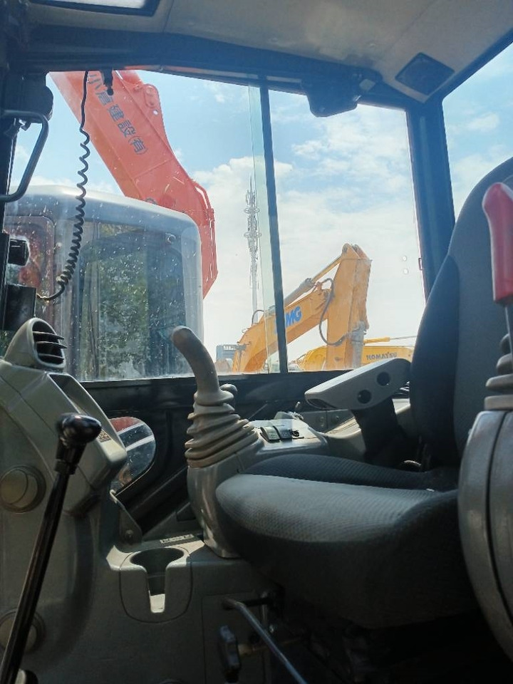Hitachi ZX 55 - حفارات زحافة: صور 4 Hitachi ZX 55 - حفارات زحافة: صور 4