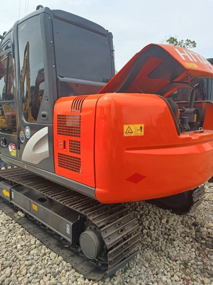 Hitachi ZX 70 - حفارة مصغرة: صور 5 Hitachi ZX 70 - حفارة مصغرة: صور 5