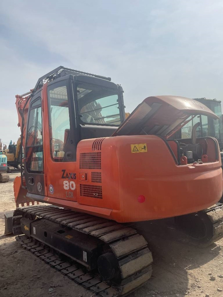 Hitachi ZX 80 - حفارات زحافة: صور 3 Hitachi ZX 80 - حفارات زحافة: صور 3