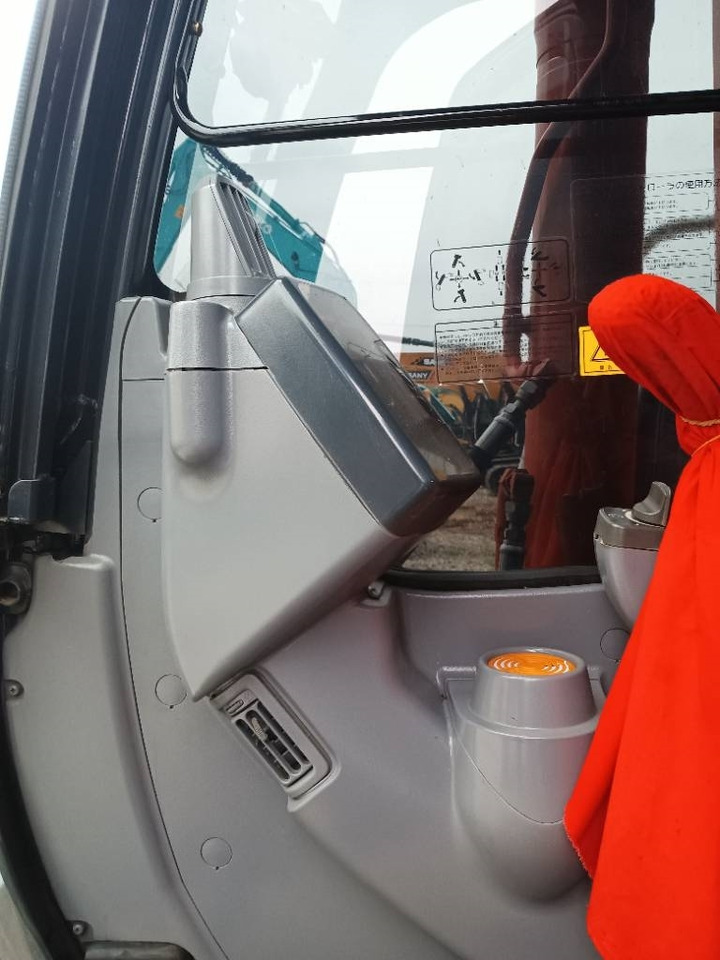 Hitachi ZX70 - حفارات زحافة: صور 5 Hitachi ZX70 - حفارات زحافة: صور 5