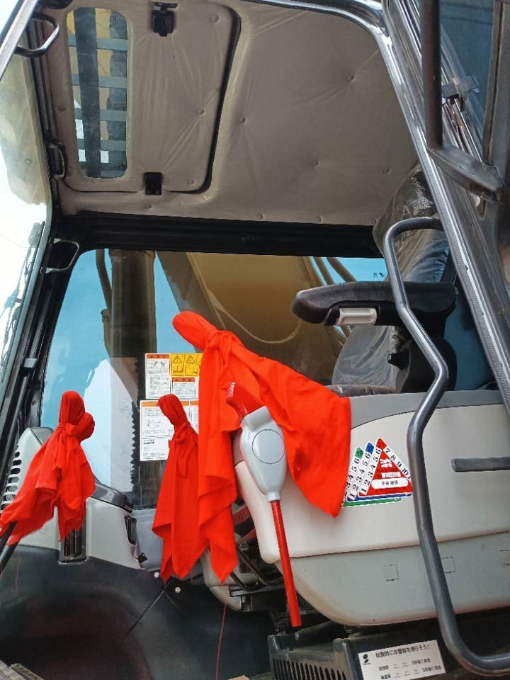 Komatsu PC 350 - حفارات زحافة: صور 3 Komatsu PC 350 - حفارات زحافة: صور 3