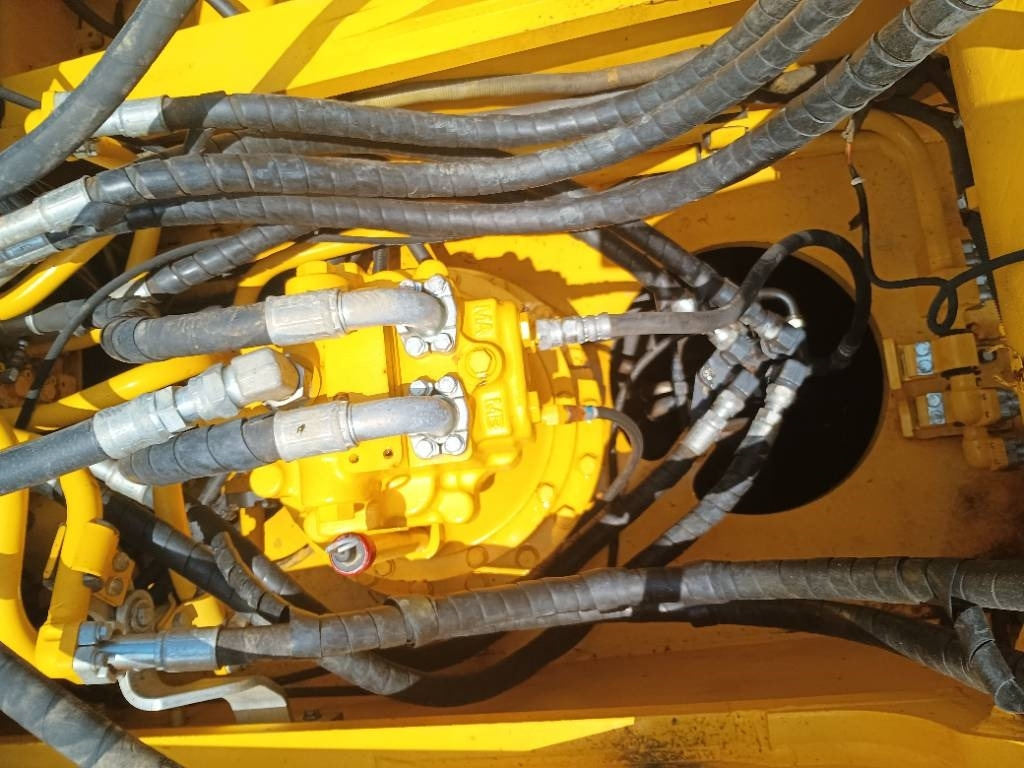 Komatsu PC 360 - حفارات زحافة: صور 5 Komatsu PC 360 - حفارات زحافة: صور 5