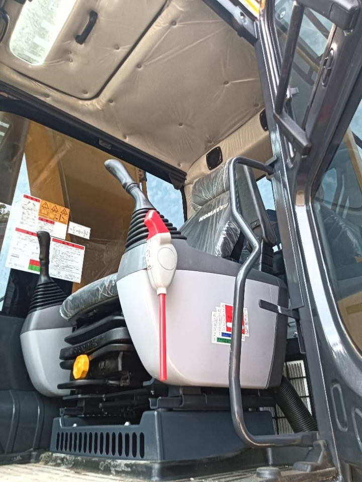 Komatsu PC 400 - حفارات زحافة: صور 2 Komatsu PC 400 - حفارات زحافة: صور 2