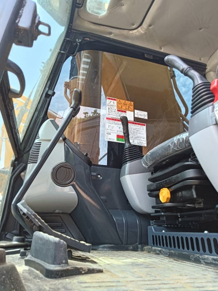 Komatsu PC 400 - حفارات زحافة: صور 3 Komatsu PC 400 - حفارات زحافة: صور 3