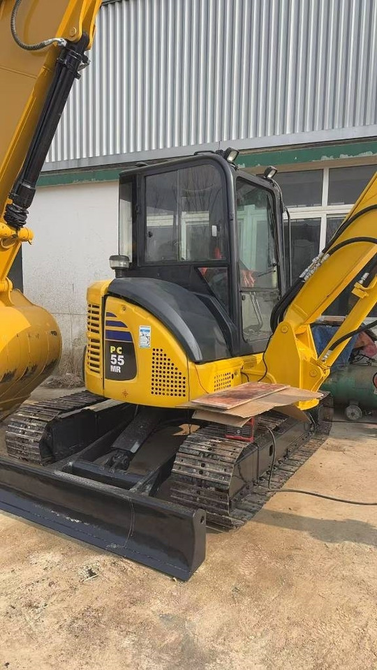 Komatsu PC 55 MR - حفارة مصغرة: صور 3 Komatsu PC 55 MR - حفارة مصغرة: صور 3