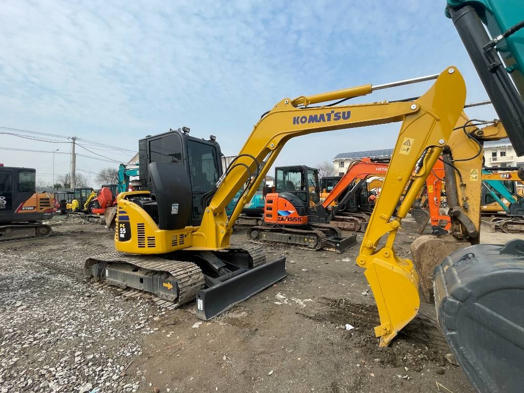 Komatsu PC 55 - حفارة مصغرة: صور 1 Komatsu PC 55 - حفارة مصغرة: صور 1
