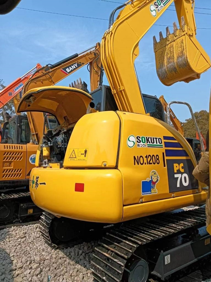 Komatsu PC 70  - حفارة مصغرة: صور 3 Komatsu PC 70  - حفارة مصغرة: صور 3
