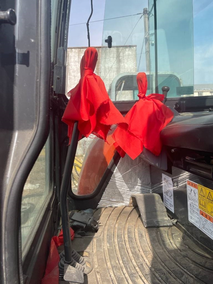 Kubota U 35 - حفارة مصغرة: صور 5 Kubota U 35 - حفارة مصغرة: صور 5