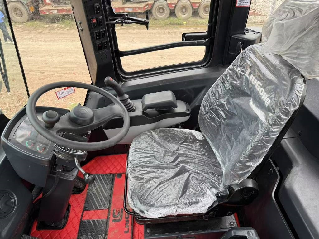 Liugong CLG 856 H - اللودر بعجل: صور 3 Liugong CLG 856 H - اللودر بعجل: صور 3