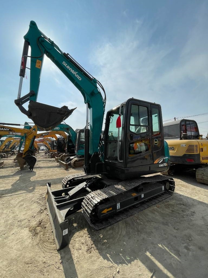 Sunward SWE 70 E - حفارة مصغرة: صور 5 Sunward SWE 70 E - حفارة مصغرة: صور 5