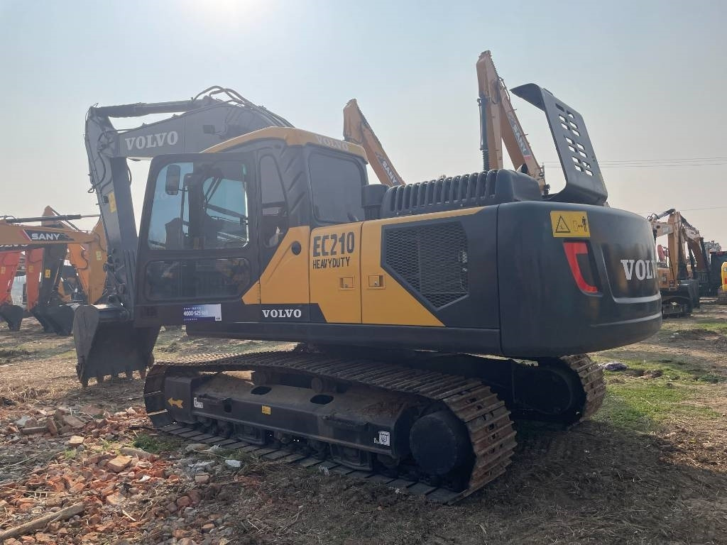 Volvo EC 210 - حفارات زحافة: صور 2 Volvo EC 210 - حفارات زحافة: صور 2