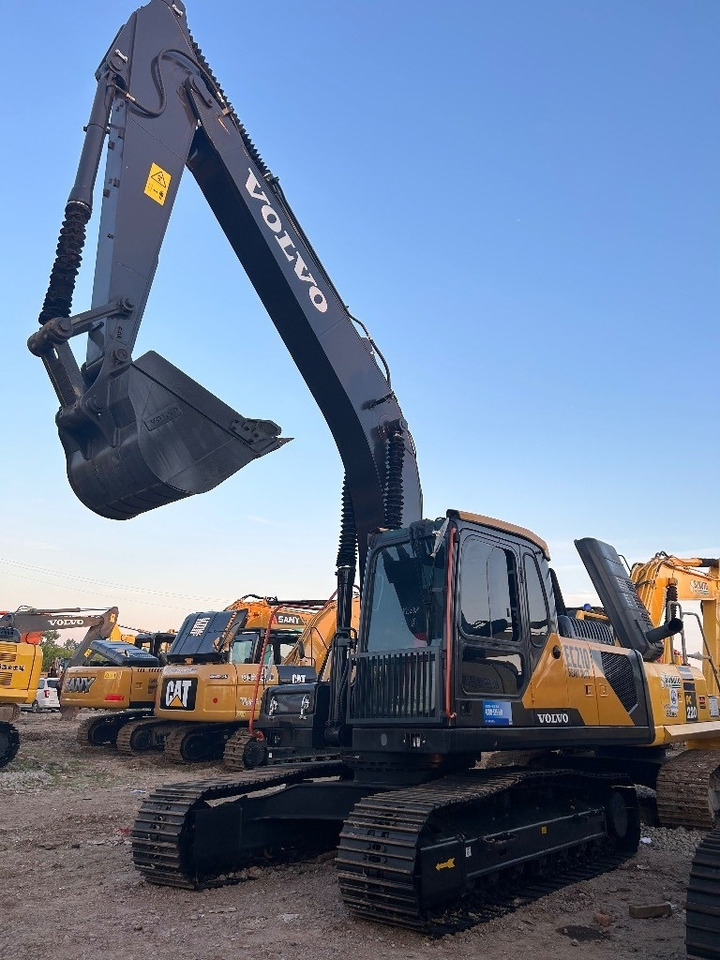 Volvo EC 210 - حفارات زحافة: صور 1 Volvo EC 210 - حفارات زحافة: صور 1