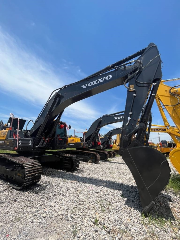 Volvo EC 300  - حفارات زحافة: صور 2 Volvo EC 300  - حفارات زحافة: صور 2