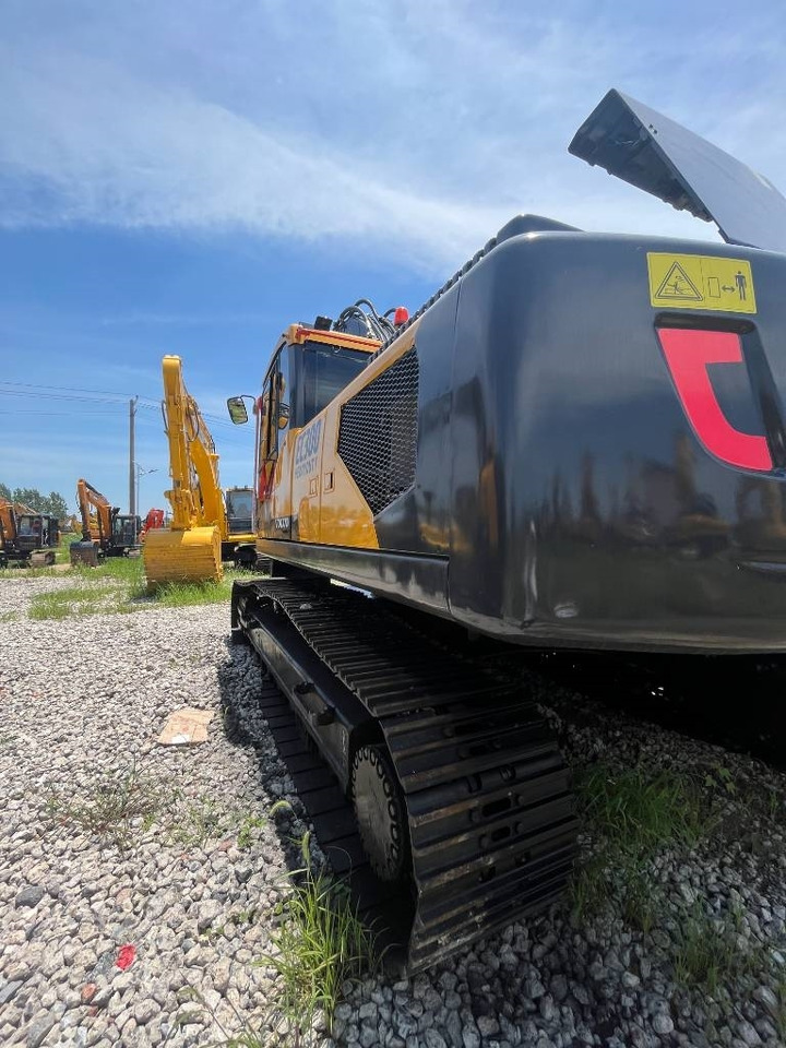 Volvo EC 300  - حفارات زحافة: صور 3 Volvo EC 300  - حفارات زحافة: صور 3
