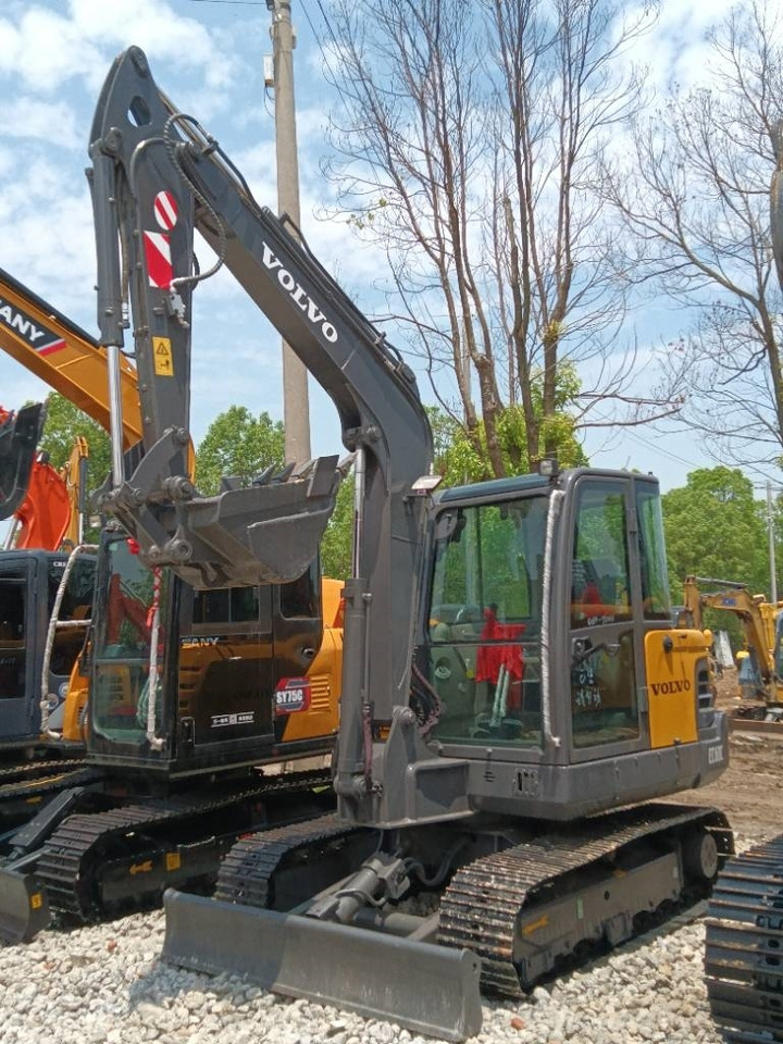 Volvo EC 60 - حفارات زحافة: صور 2 Volvo EC 60 - حفارات زحافة: صور 2