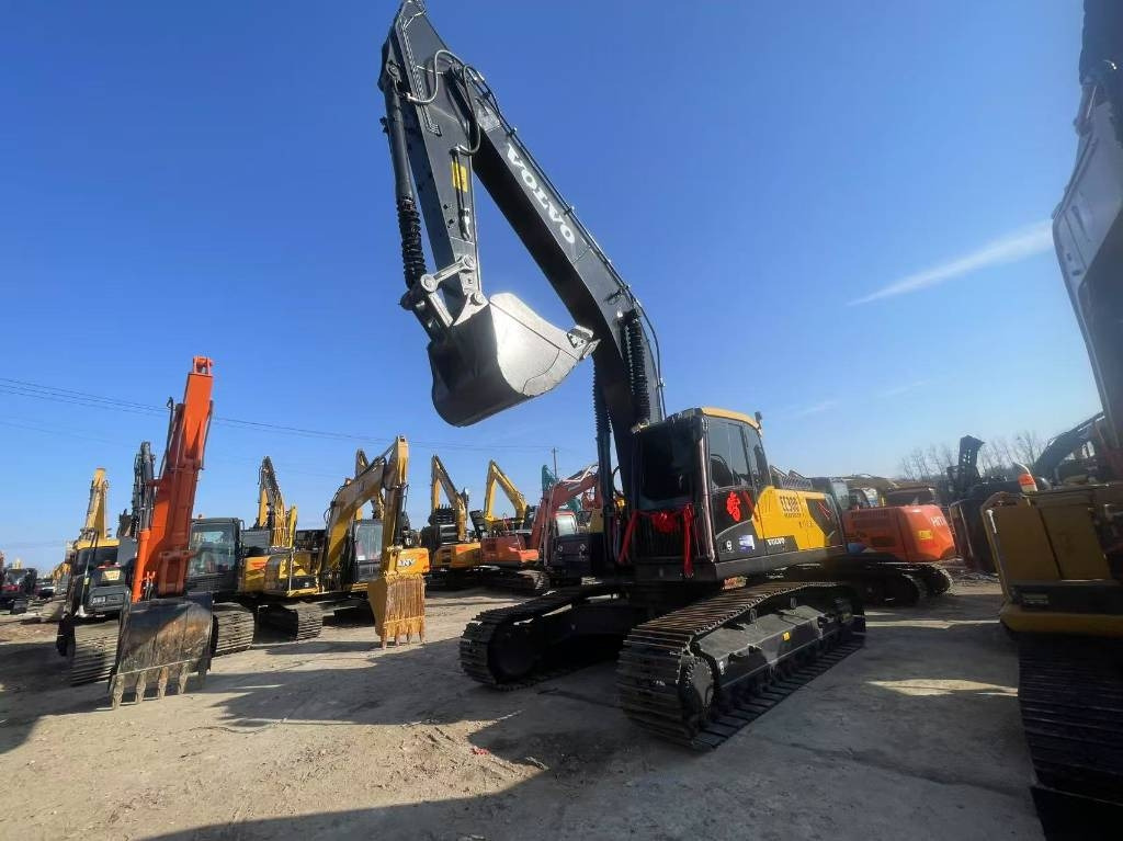 Volvo EC300  - حفارات زحافة: صور 1 Volvo EC300  - حفارات زحافة: صور 1