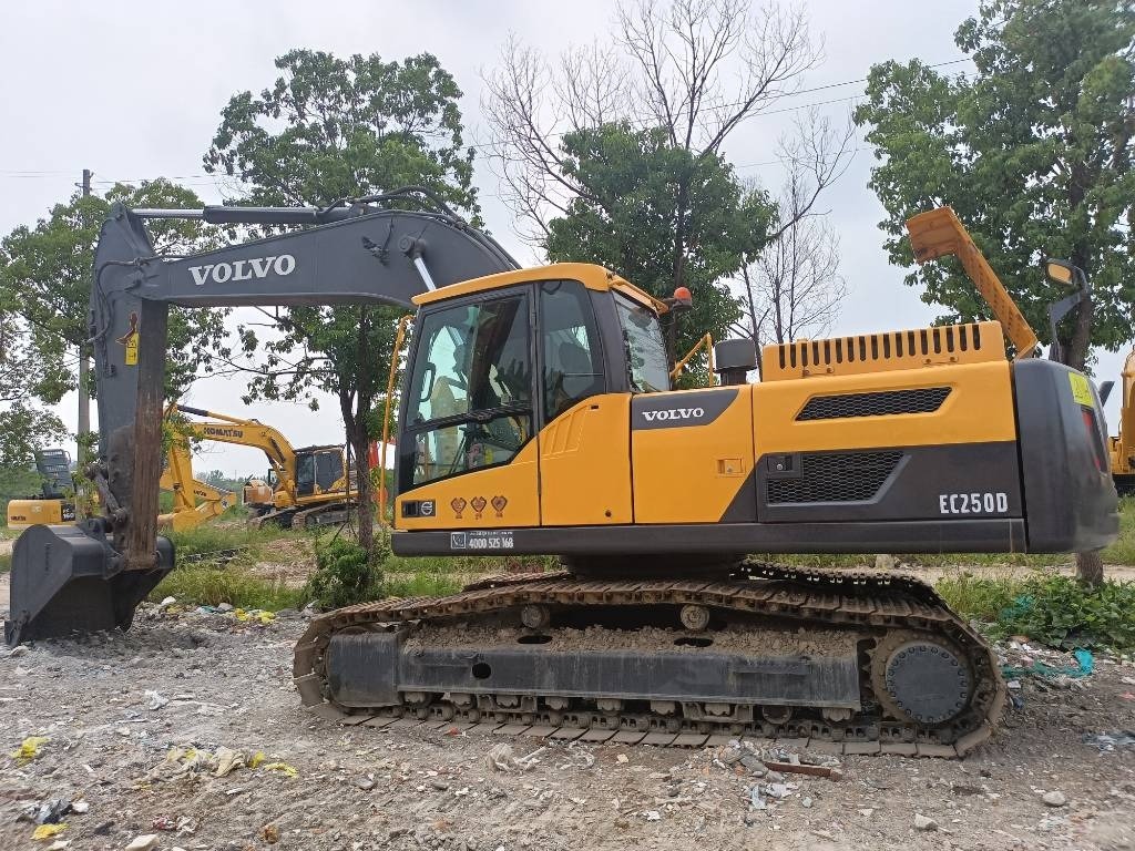 Volvo ec250 - حفارات زحافة: صور 1 Volvo ec250 - حفارات زحافة: صور 1