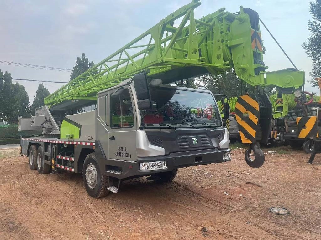Zoomlion ZTC 500 V - رافعة لجميع التضاريس: صور 5 Zoomlion ZTC 500 V - رافعة لجميع التضاريس: صور 5