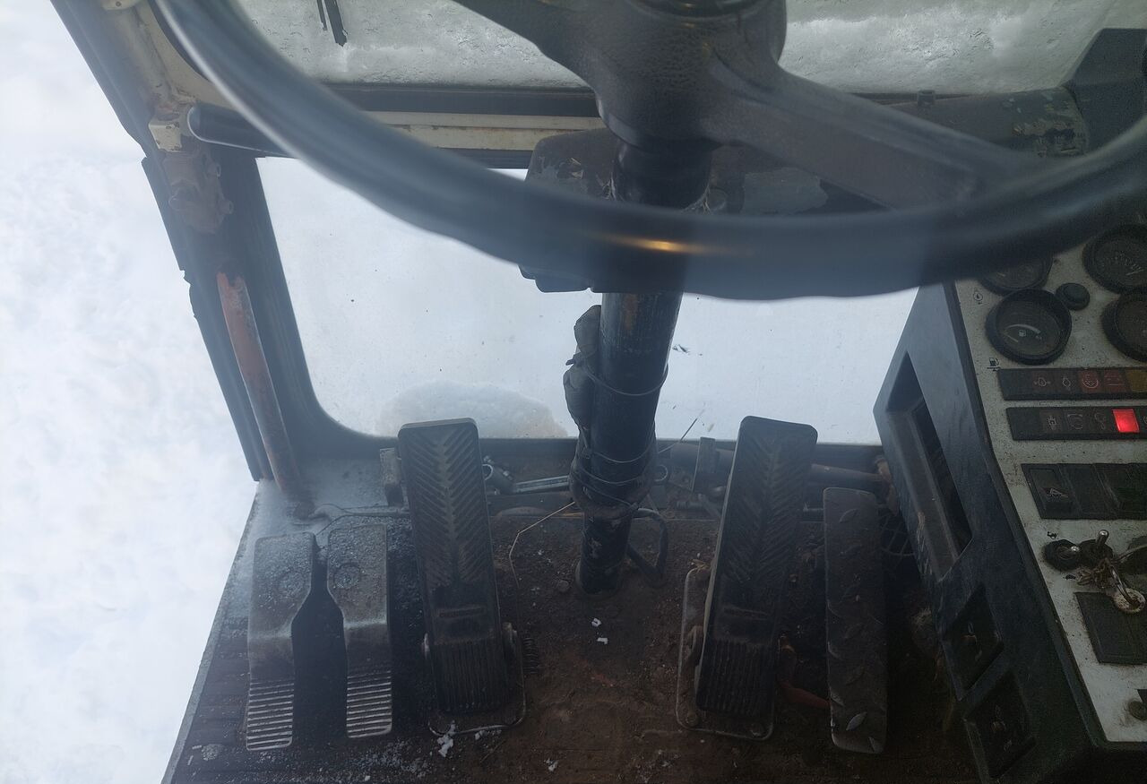 حفارة على عجلات Liebherr 900A: صور 13 حفارة على عجلات Liebherr 900A: صور 13