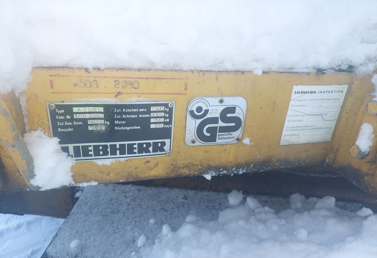 حفارة على عجلات Liebherr 900A: صور 8 حفارة على عجلات Liebherr 900A: صور 8