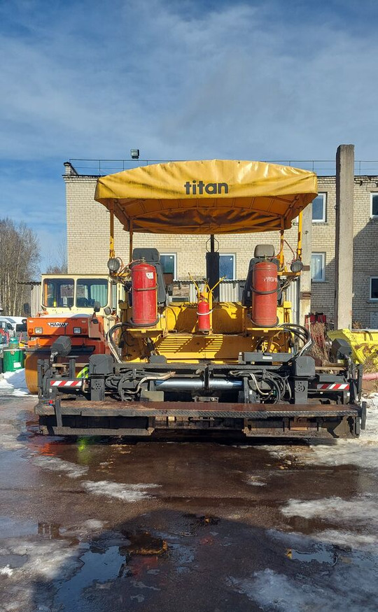 Titan ABG 280 - العامل بالقار: صور 2 Titan ABG 280 - العامل بالقار: صور 2