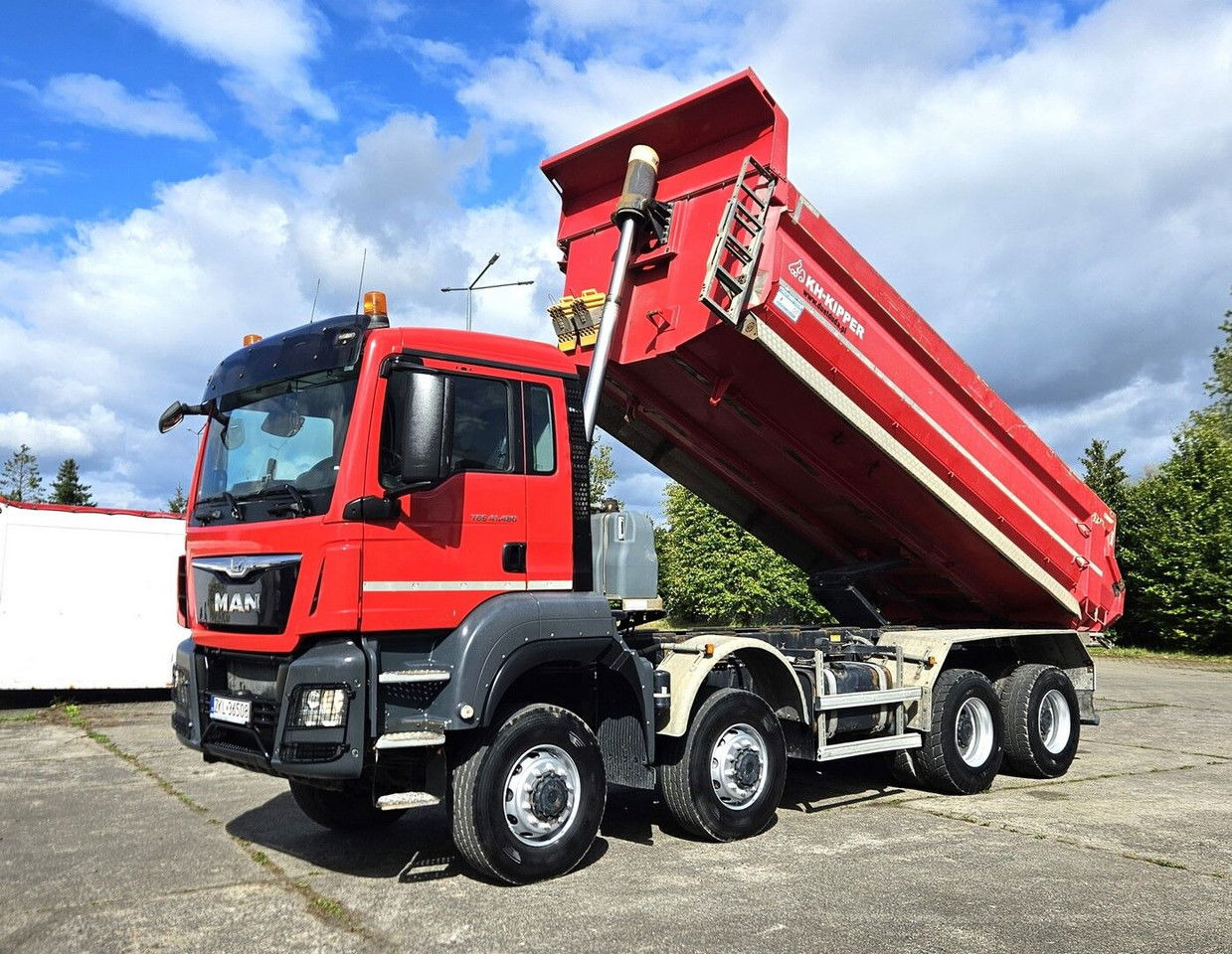 MAN TGS 41.480 8x8 - Tipper - Mileage only 224 078 km - قلابات: صور 2 MAN TGS 41.480 8x8 - Tipper - Mileage only 224 078 km - قلابات: صور 2