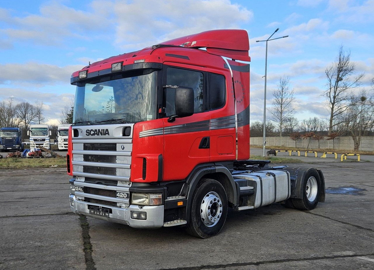 Scania 124L420 PDE - شاحنة جرار: صور 1 Scania 124L420 PDE - شاحنة جرار: صور 1