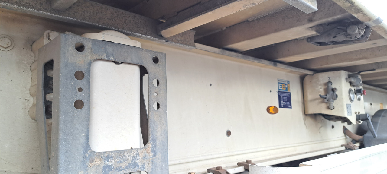 قلابة نصف مقطورة TISVOL: صور 9