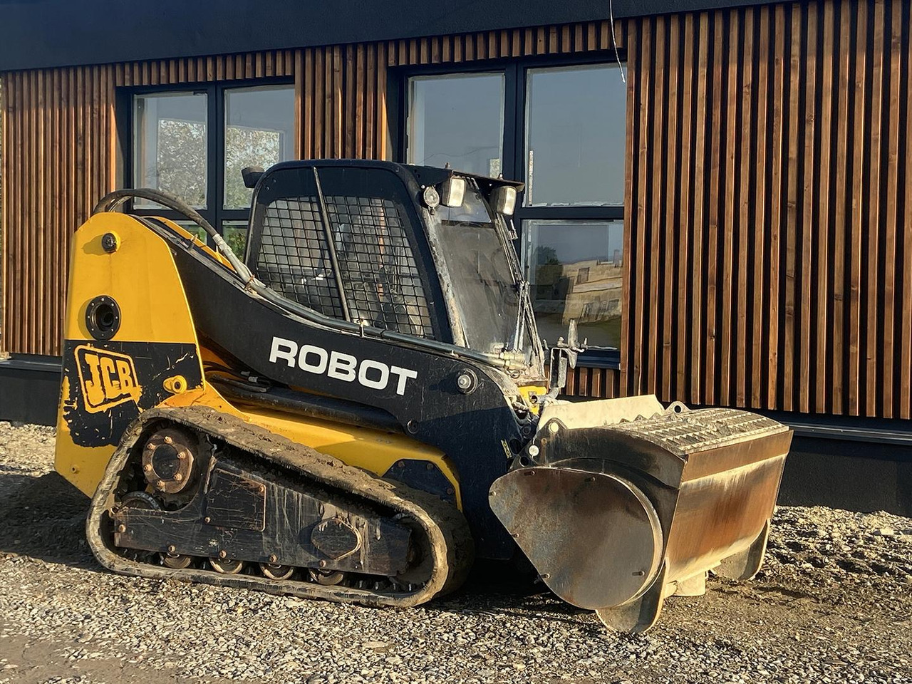 JCB 190T, 46kW, Pásový nakladač - شيول صغير: صور 3 JCB 190T, 46kW, Pásový nakladač - شيول صغير: صور 3