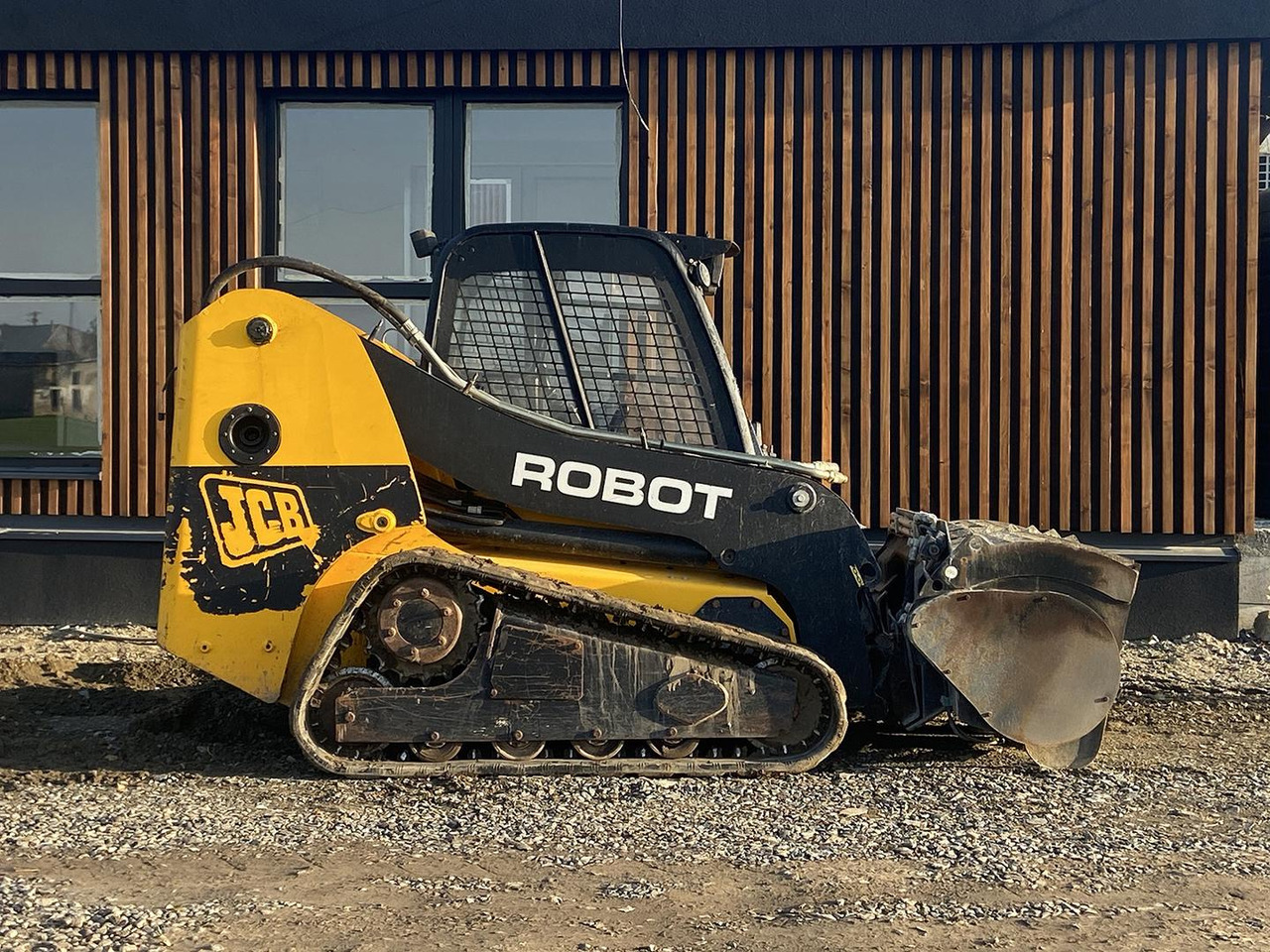 JCB 190T, 46kW, Pásový nakladač - شيول صغير: صور 1 JCB 190T, 46kW, Pásový nakladač - شيول صغير: صور 1