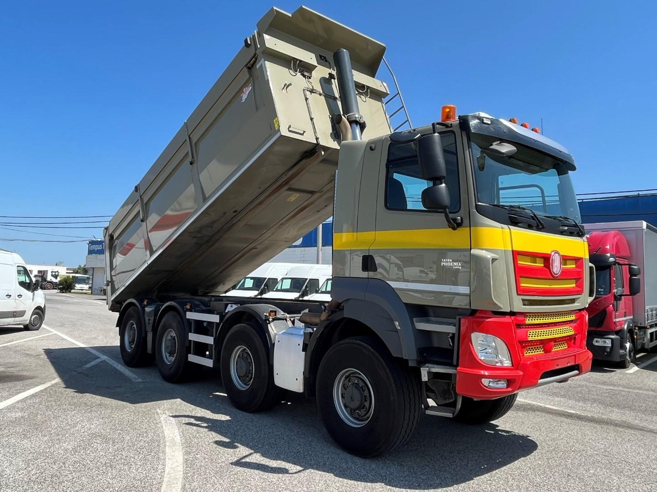 Tatra Phoenix 8x8 jednostranný sklápač, rv 2019, Sklápač S1 - قلابات: صور 1 Tatra Phoenix 8x8 jednostranný sklápač, rv 2019, Sklápač S1 - قلابات: صور 1