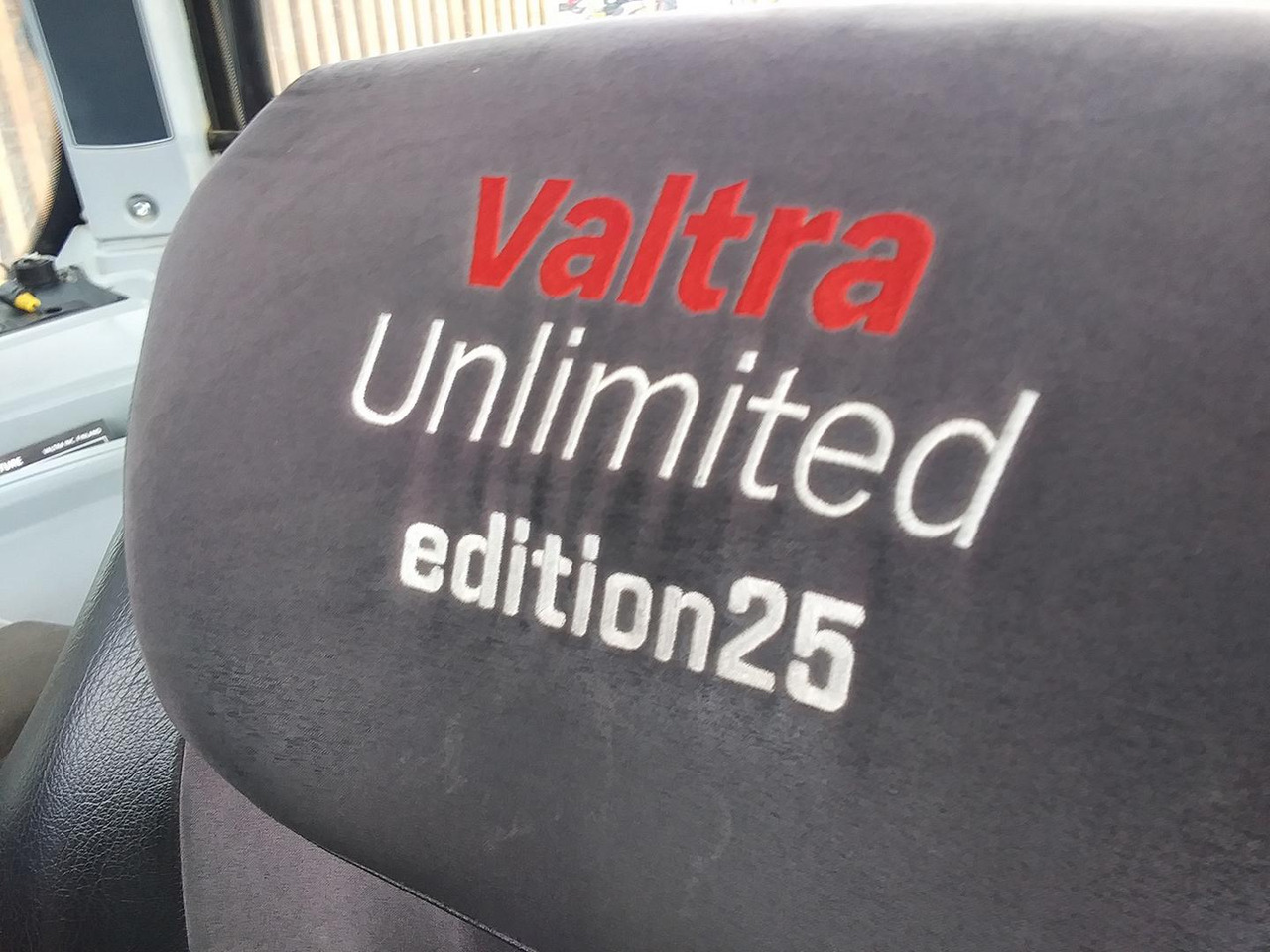 جرار Valtra T, 254, Versu: صور 11