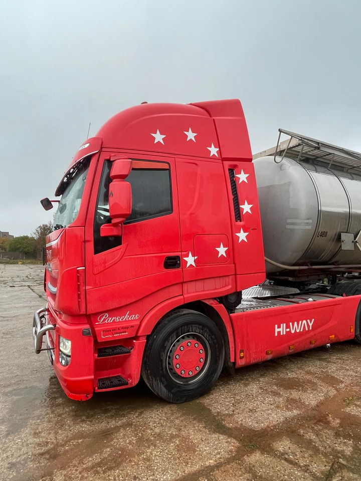 IVECO STRALIS AS440 T/P Retarder - شاحنة جرار: صور 4 IVECO STRALIS AS440 T/P Retarder - شاحنة جرار: صور 4