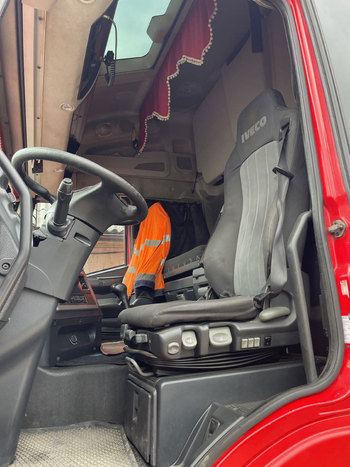 شاحنة جرار Iveco Stralis AS 440S45: صور 6 شاحنة جرار Iveco Stralis AS 440S45: صور 6