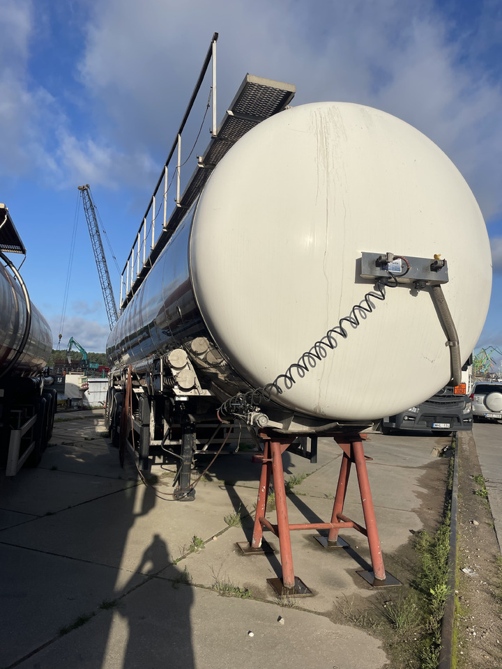 Klaeser TSA 55 C - نصف مقطورة صهريج: صور 4 Klaeser TSA 55 C - نصف مقطورة صهريج: صور 4