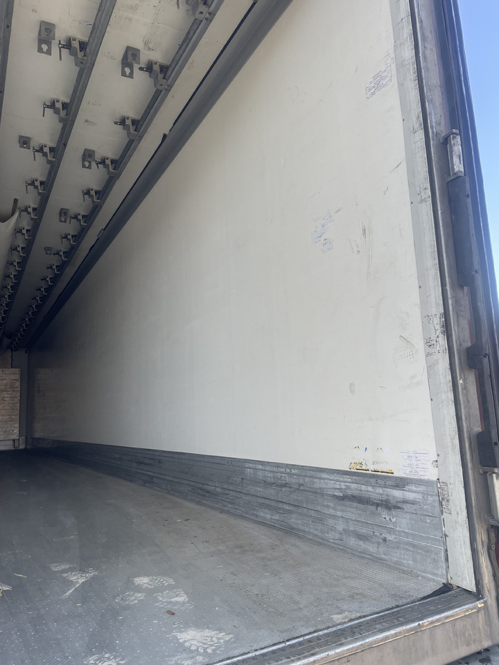 SCHMITZ SKO24 Thermoking SLX300 - مبردة نصف مقطورة: صور 5 SCHMITZ SKO24 Thermoking SLX300 - مبردة نصف مقطورة: صور 5